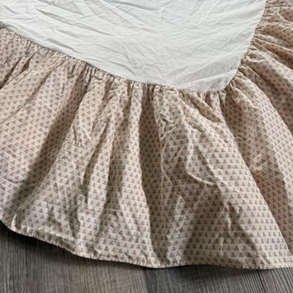 VTG 70s Cream Pink Country Cottage Ruffle Bed Skirt Farmhouse Full Size Floral